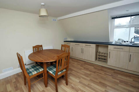 F4 42 The Mall Kitch