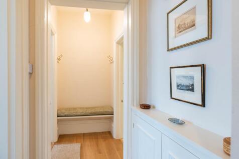 Flat 2 20 Bardwell Road-03097