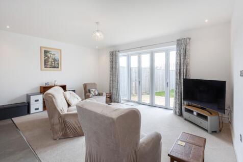 5 Wellington Crescent 0013