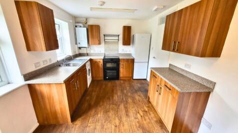 53 crox Kitchen 2