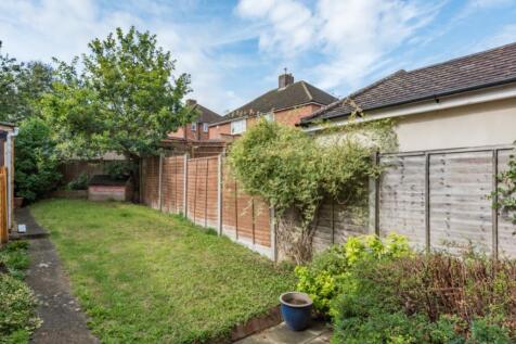 26 Maple Close garden