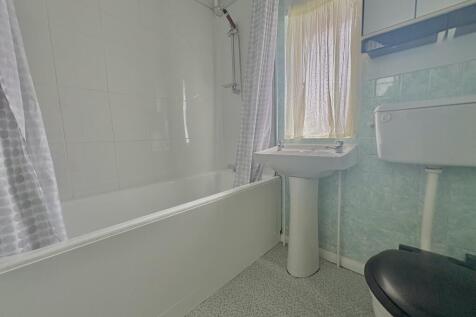 bathroom botley house