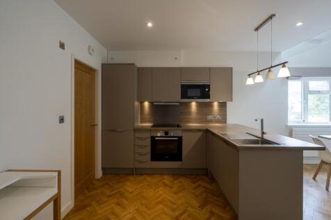 Flat 3, Charterford House-08501