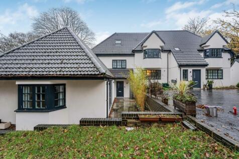 Front view iffley turn