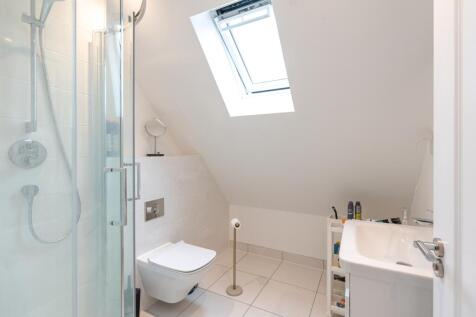 Flat 9 The Gables-04933