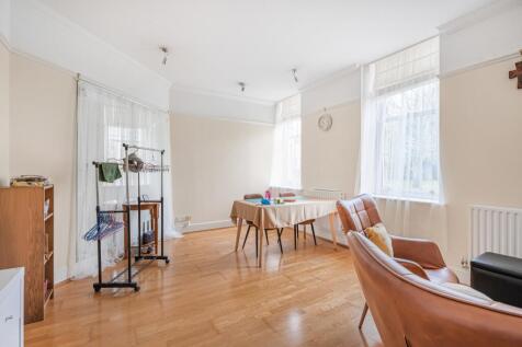 living room photo st georges 