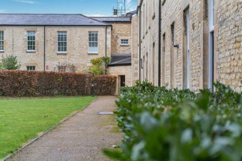 st georges manor outside photo x2 