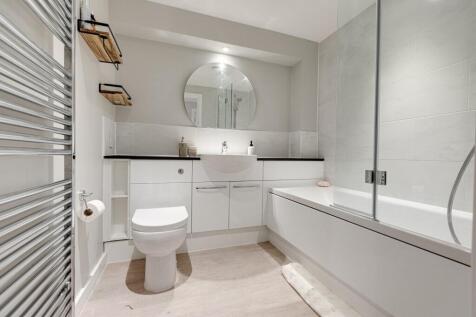 78 frank main bath