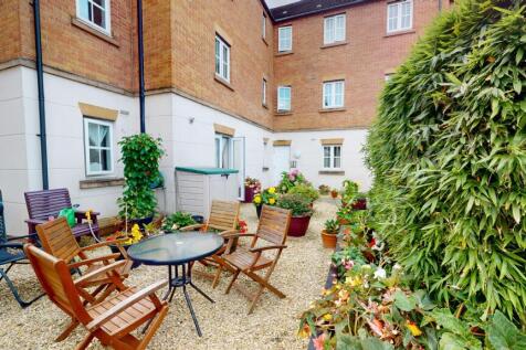 Property Image 12