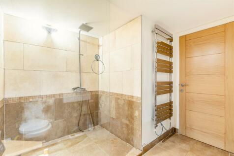 8561063-interior03.jpg