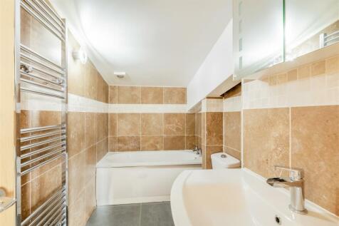 8561063-interior19.jpg
