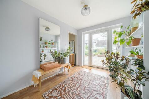 Strand Cottage