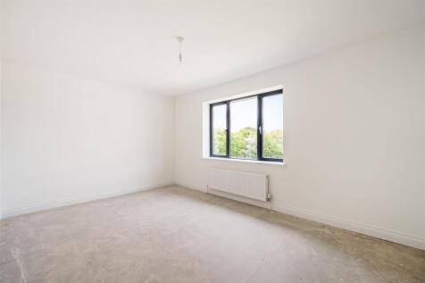 Bedroom .jpg