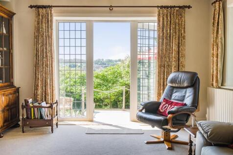 Sitting room view
