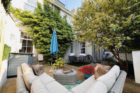 Rear garden (lower)