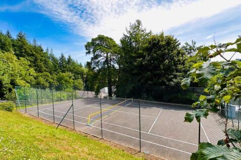 Tennis court.jpg