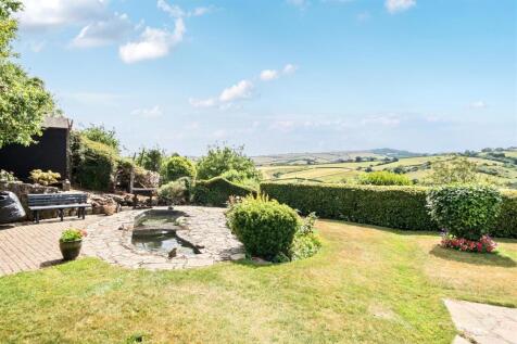 Rear Garden with view