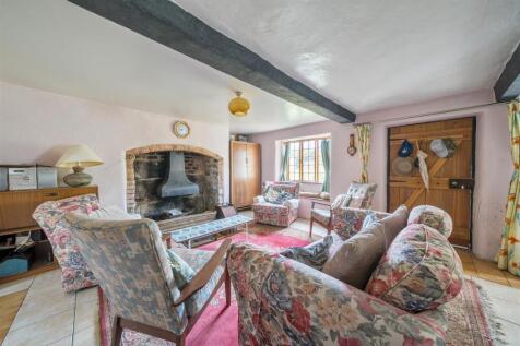 Sitting room 1
