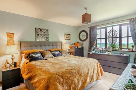8593097-interior19-800.jpg