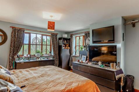 8593097-interior20-800.jpg