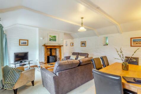 8607632-interior29.jpg