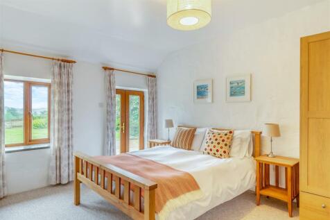 8607632-interior32-V2.jpg