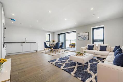 Living Room.jpg