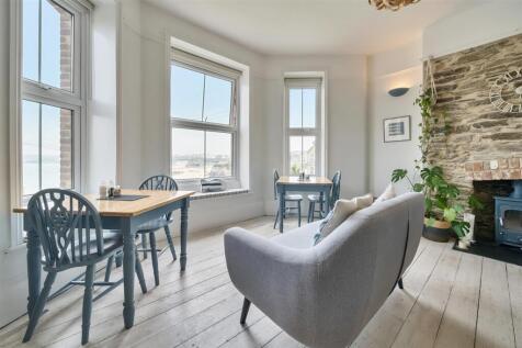 Guest Dining Room