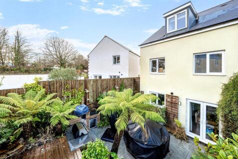 1387642-3-69317f45ab97d - Copy.jpg