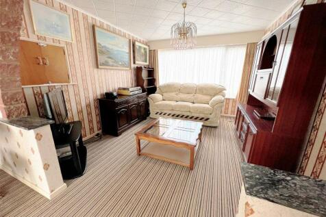 LOUNGE/DINER