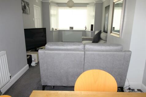 LOUNGE/DINER