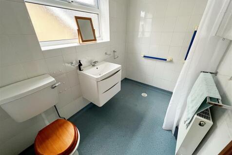 WET ROOM