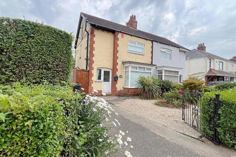 NEW FRONT OF PROPERTY VIEW 2.jpg
