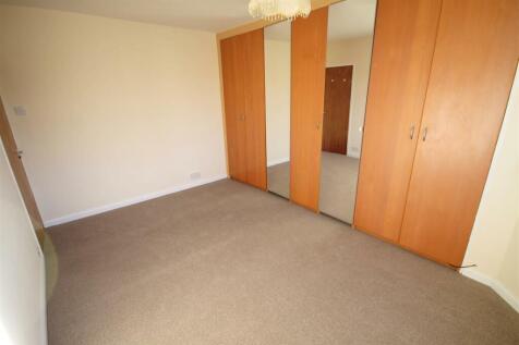 HR Bedroom 1a.JPG