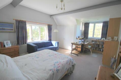 R Bedroom 1i.JPG