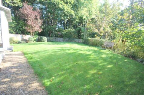 R Garden 4.JPG