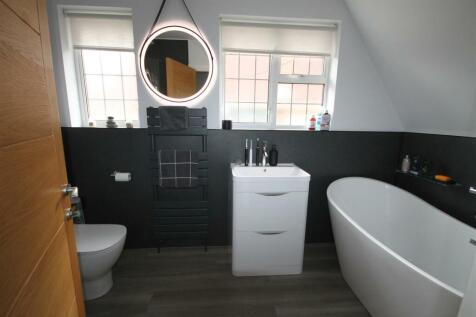 BATH5.JPG