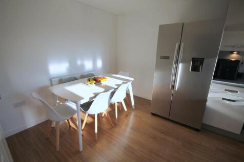 CB Kitchen iv.JPG