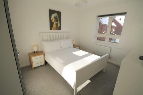 CB Bedroom 3a.JPG