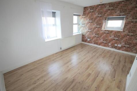CS Bedroom 1ii.JPG
