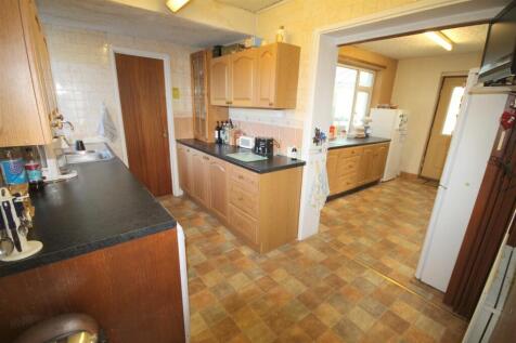 BHR Kitchen ii.JPG