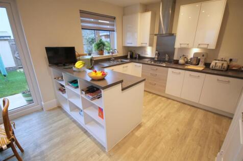 PW Kitchen Dining Room.JPG