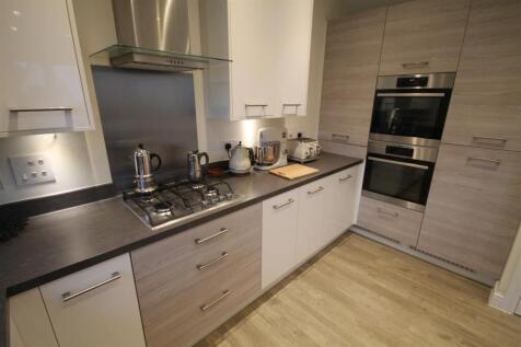 PW Kitchen i.JPG