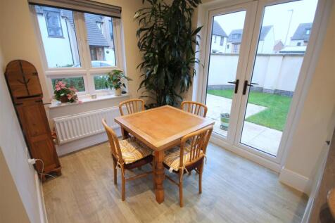 PW Dining Area.JPG