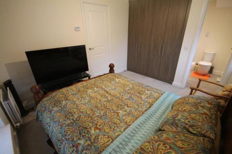 PW Bedroom 1.JPG
