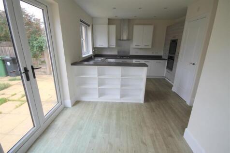 PW Dining Kitchen i.JPG