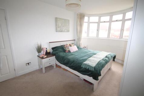 Bed1iii.JPG