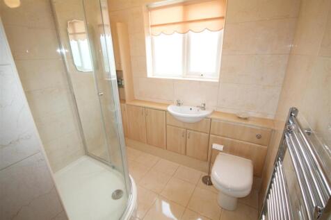 SA Shower Room i.JPG