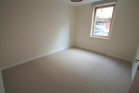 RC Bedroom 1.JPG