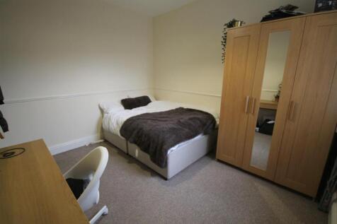 SR Bedroom a ii.JPG